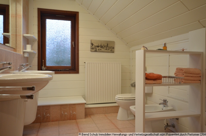 Bad OG1 Einfamilienhaus Holm
