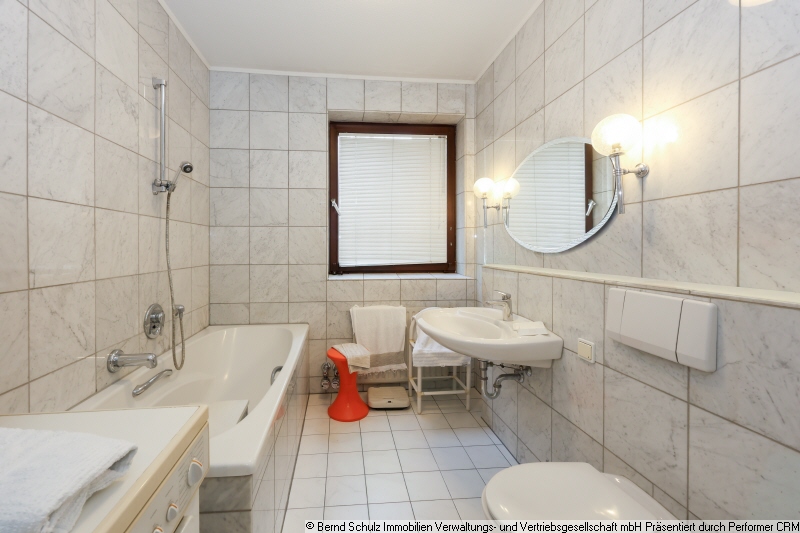 15 Vollbad Erdgeschosswohnung Hamburg