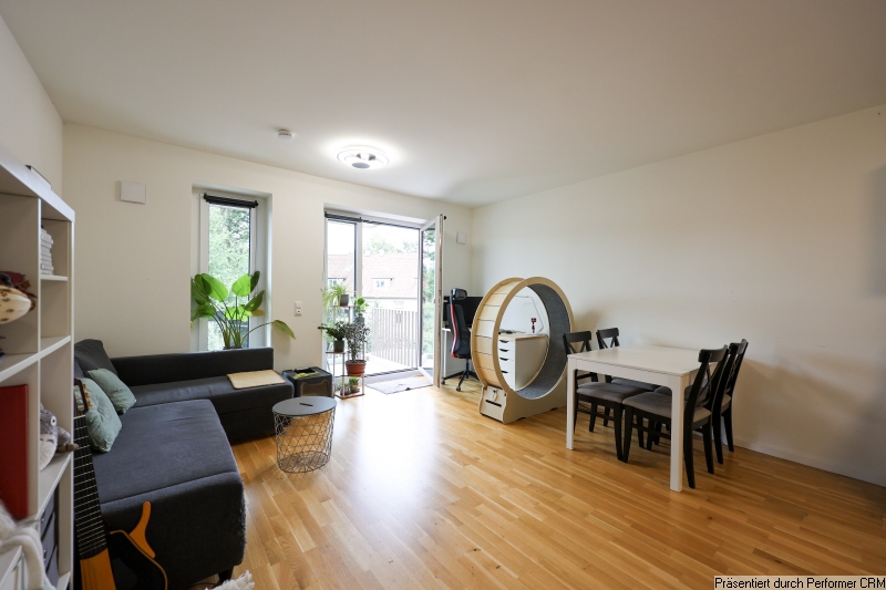 08 Wohnbereich Etagenwohnung Hamburg
