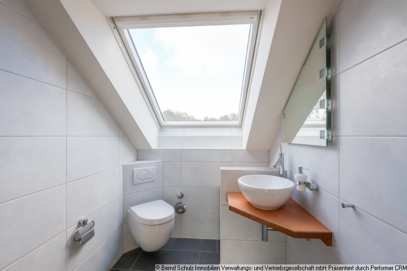 21 G�ste-WC Maisonettewohnung Hamburg