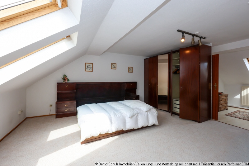 21 ausgebautes Dachgesschoss Reihenmittelhaus Hamburg