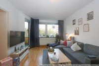 Bild (1d4b31d13bba326de3c215b9dc6f2e43): Attraktive Kapitalanlage: Gut geschnittene 3-Zimmer-Wohnung mit Loggia