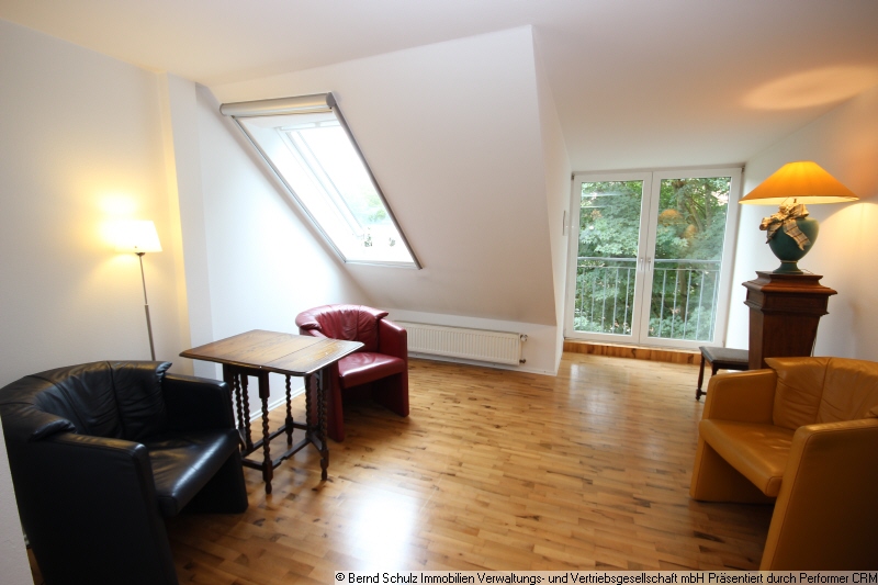9 Wohnbereich Dachgeschosswohnung Hamburg