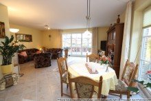Wohnzimmer Einziehen und wohlf�hlen, moderne Doppelhaush�lfte mit Vollkeller