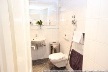 12 Vollbad helle 2 Zimmer f�r (Wohnungs-)Liebhaber