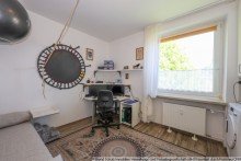 4 Arbeitszimmer Vermietet, gut geschnittene 3-Zimmer in zentraler Lage von Eidelstedt