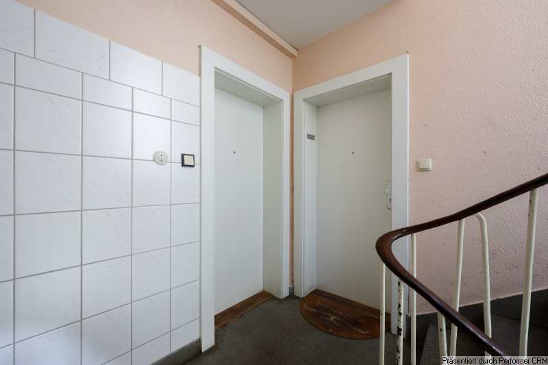 19 Eingangsbereich beider Wohnung Erdgeschosswohnung Wedel