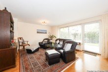 12 Wohnzimmer 4-Zimmer Mittelreihenhaus mit Vollkeller und Carport