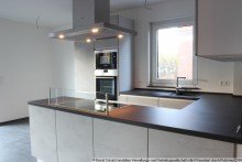 12 Hochwertige Einbauk�che ERSTBEZUG! Moderne Doppelhaush�lfte in gefragter Lage  in HH-Lurup