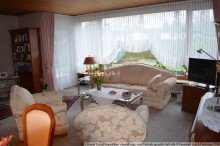 Wohnzimmer Gepflegter Reihenbungalow mit Vollkeller und gro�em Garten