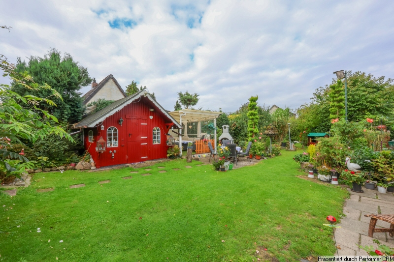 3 Garten Doppelhaush�lfte Halstenbek
