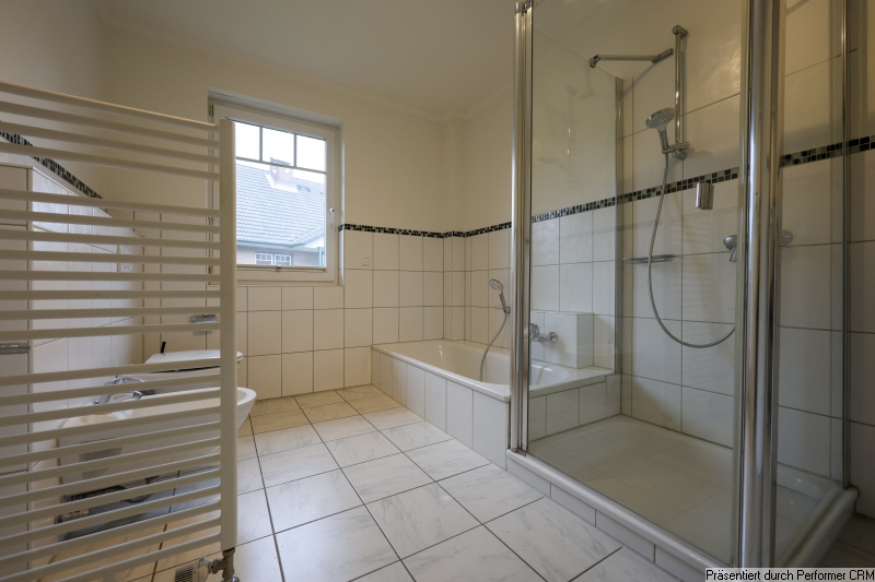 15 Bad Erdgeschosswohnung Pinneberg