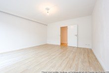 3 Wohnzimmer Moderne Eigentumswohnung an der Grenze zu Eimsb�ttel