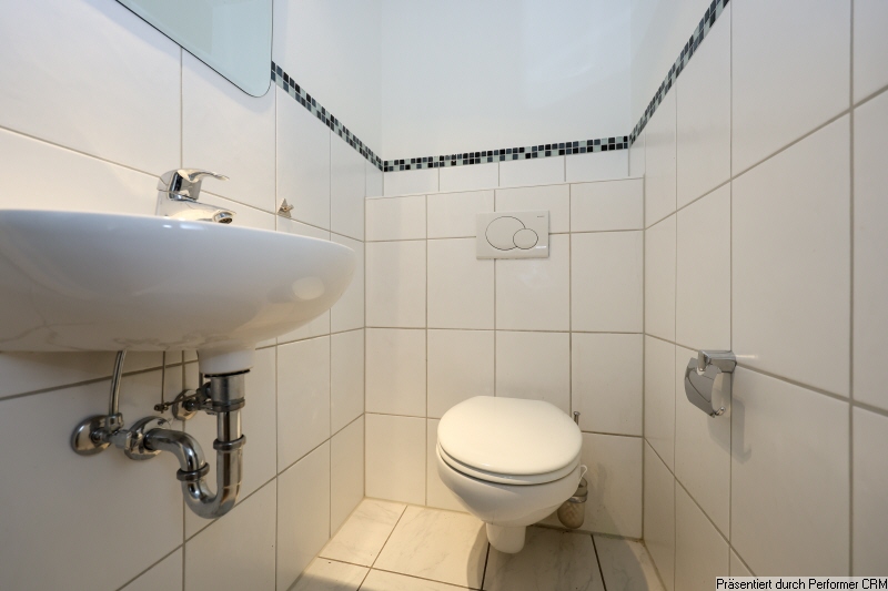 18 G�ste-WC Erdgeschosswohnung Pinneberg