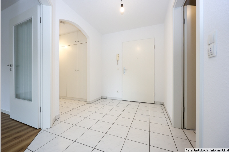 07 Diele Etagenwohnung Schenefeld