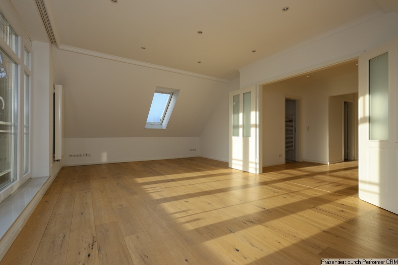 11 Wohnzimmer Dachgeschosswohnung Pinneberg