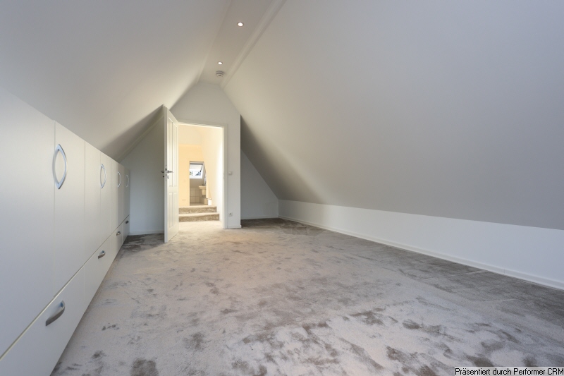 15 Schlafzimmer Dachgeschosswohnung Pinneberg