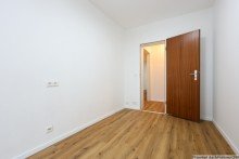 16 kleines Zimmer renovierte 3,5-Zimmer mit 2 Balkonen