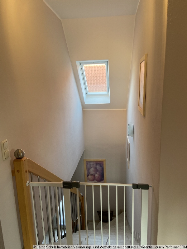 Treppe im OG Einfamilienhaus Hamburg