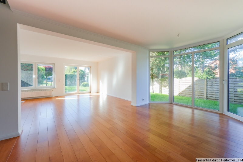 3 Wohnzimmer mit Erker Doppelhaush�lfte Schenefeld