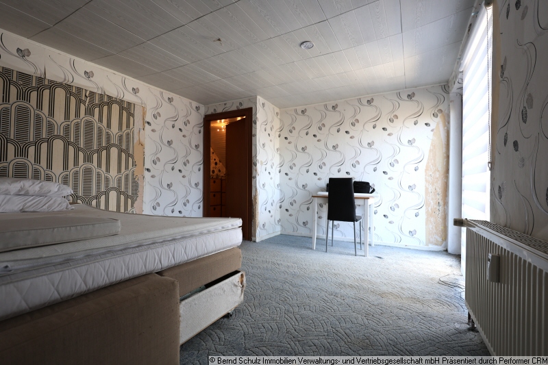 29 Schlafzimmer im DG Doppelhaush�lfte Schenefeld