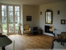 11 Idyllisch am L�tjensee gelegenes Landhaus auf park�hnlichem Grundst�ck mit altem Baumbestand
