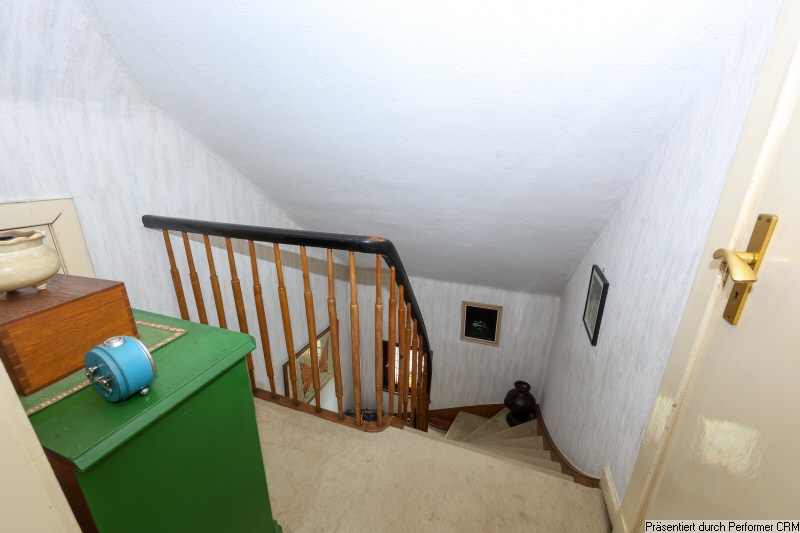 29 Treppe Richtung OG Einfamilienhaus Hamburg