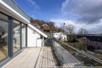 Bild (7df3f7e86ef7026435a6f52c865cd7a9): Moderne Maisonettewohnung mit Elbblick