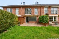 Hauptbild 4-Zimmer Mittelreihenhaus mit Vollkeller und Carport