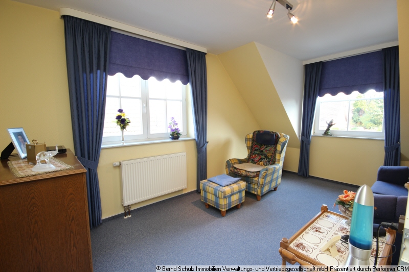 Schlafzimmer Doppelhaush�lfte Schenefeld