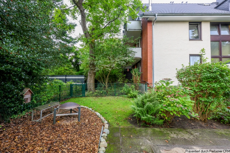 16 Hausansicht Etagenwohnung Hamburg