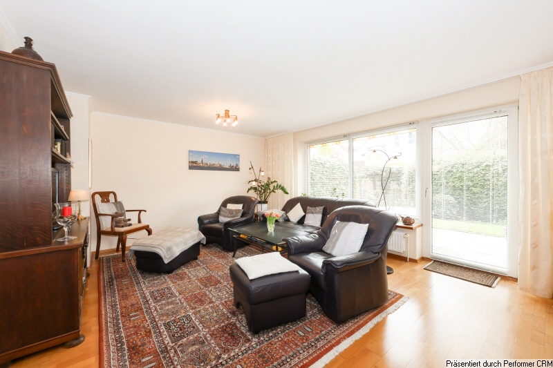 12 Wohnzimmer Reihenmittelhaus Hamburg