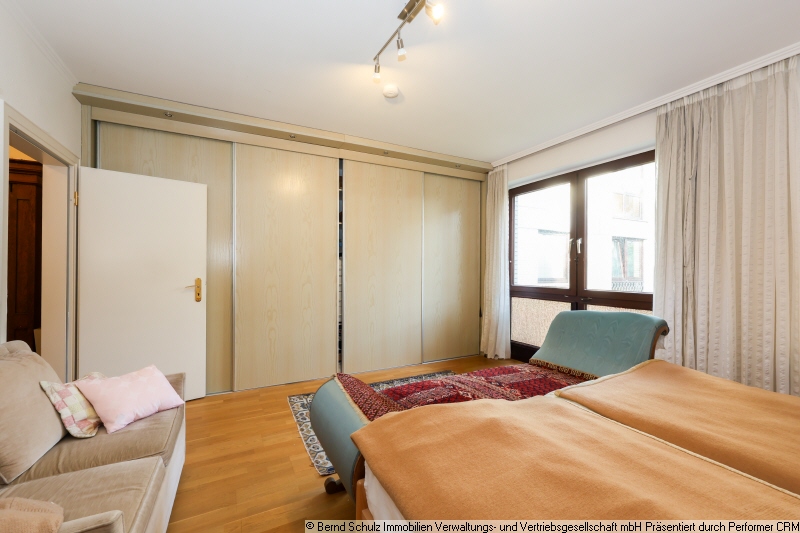 14 Schlafzimmer Erdgeschosswohnung Hamburg
