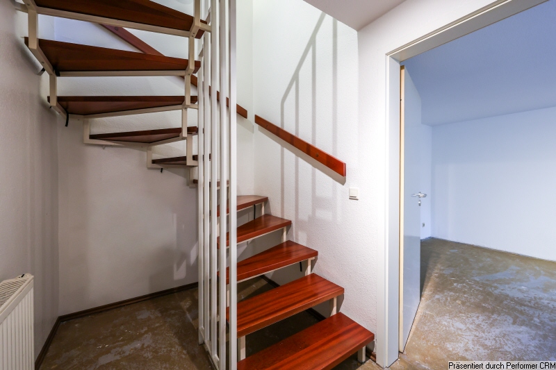 21 Flur Keller Erdgeschosswohnung Schenefeld
