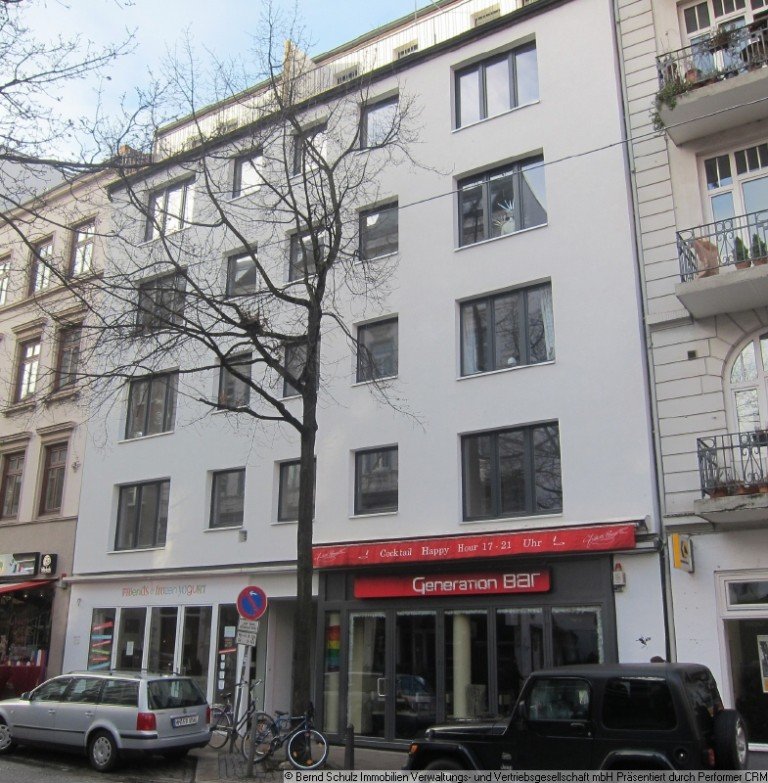 1697-kurz Hamburg-St.Georg Etagenwohnung RESERVIERT !!! Lange Reihe ger�umige 3-Zimmer-Eigentumswohnung gro�z�gigen Balkon