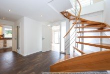 13 Treppe Moderne Maisonettewohnung mit Elbblick