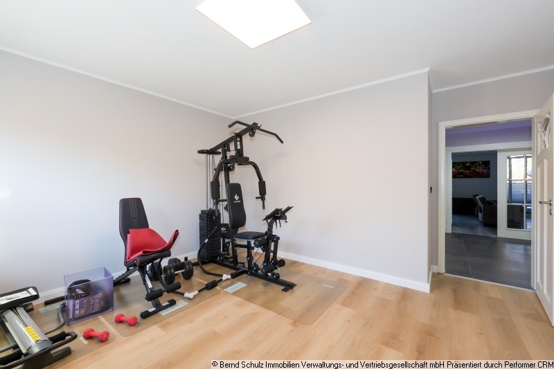 15 Zimmer 2 Etagenwohnung Hamburg