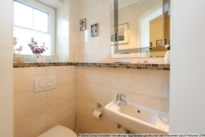 24 G�ste-WC im EG Reihenmittelhaus Hamburg