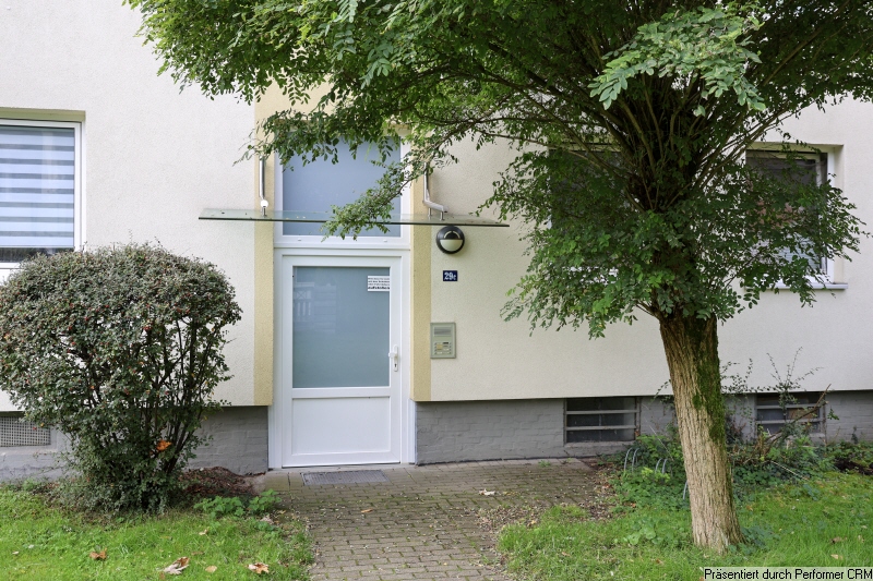 02 Hauseingang Dachgeschosswohnung Schenefeld