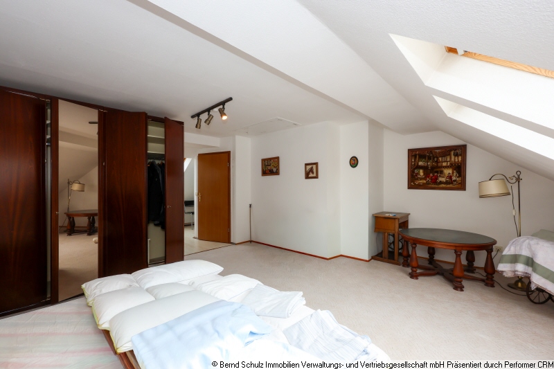 22 Dachgeschoss Reihenmittelhaus Hamburg