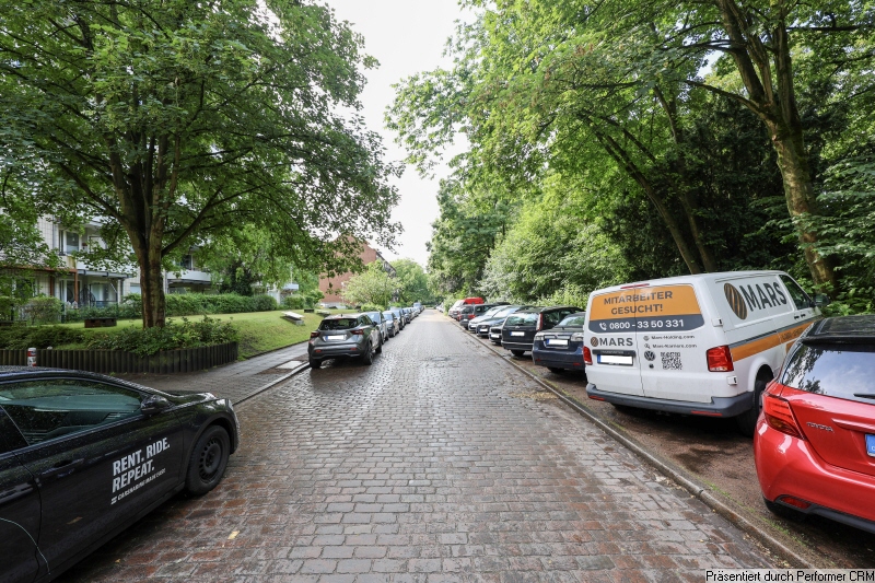16 Stra�enumgebung Etagenwohnung Hamburg