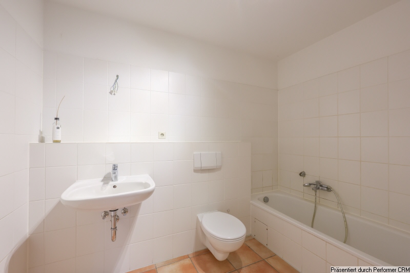 12 Bad Erdgeschosswohnung Schenefeld