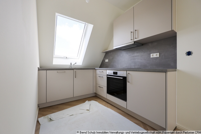 06 Einbauk�che Dachgeschosswohnung Hamburg