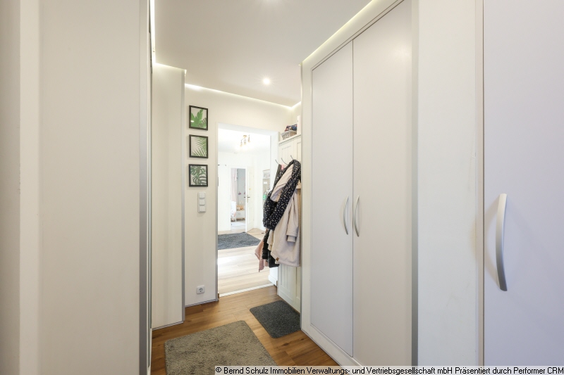 15 Eingangsbereich Bungalow Schenefeld