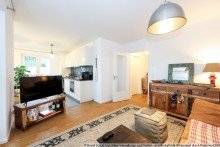 3 Wohnzimmer Moderne Erdgeschosswohnung mit Garten und Stellplatz im Zentrum von Eidelstedt