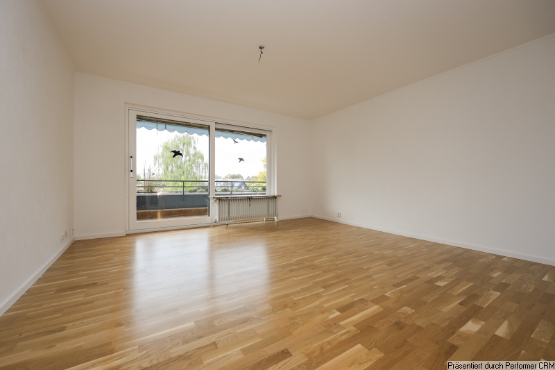 07 Wonzimmer Dachgeschosswohnung Schenefeld