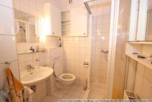 Dusche EG Altbau mit Charme und gro�em Garten