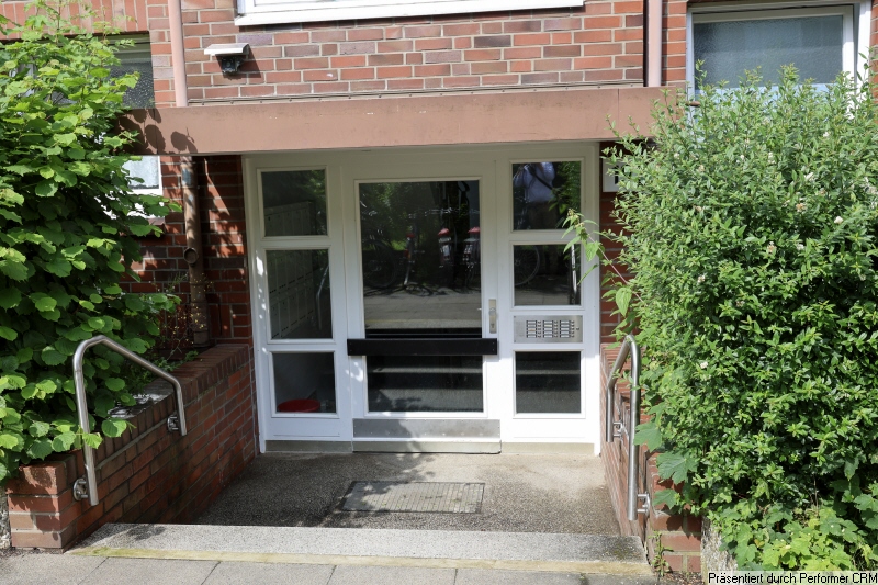 03 Eingangsbereich Etagenwohnung Hamburg