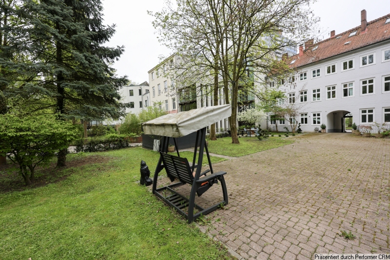 15 Hinterhof Etagenwohnung Hamburg