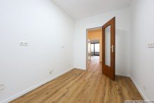 14 K�che renovierte 3,5-Zimmer mit 2 Balkonen